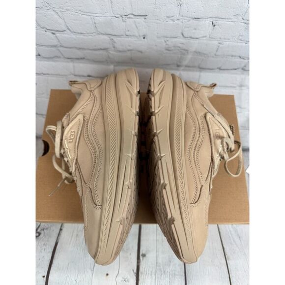 UGG beige nubuck sneakers shoes size 9.5 NEW - Picture 7 of 9